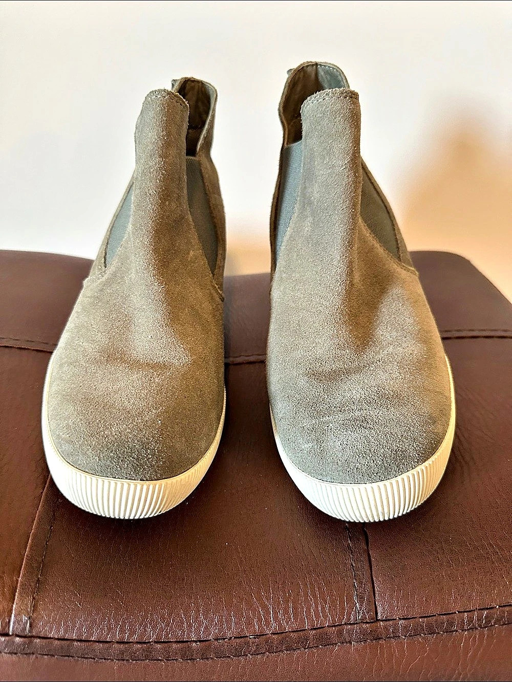 Sorel Women’s Chelsea Boots in Olive Taupe